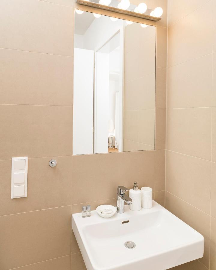 Prater Balcony Suite Vienna Luaran gambar